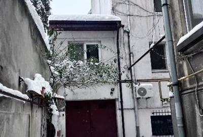 Garsoniera decomandată, Cismigiu, centrala proprie, renovată complet,fara risc. - 6