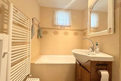 Apartament cu 3 camere de vânzare - zona Lipovei - 11