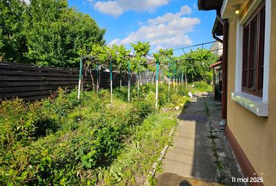 Marriott, vanzare casa si teren 388mp. - 4