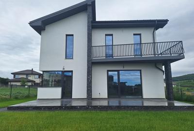 Casa deosebită, Chinteni, 716mp teren, 230mp utili - 3