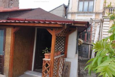 Casa 4 camere, zona Centrala, constructie caramida - 2