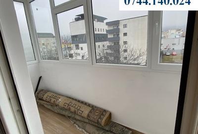 Apartament 2 camere, etaj 3, central, 300 euro/lunar. - 9
