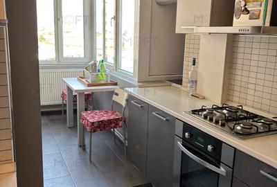 Apartament cu 2 camere decomandat, mobilat în Unirii