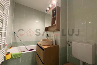 3 camere decomandate, la cheie,etaj intermediar, Piata Zorilor - 4