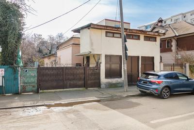 Casa cu gradina aproape de metrou 1 Mai - 232 mp curte libera - 10