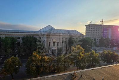 Apartament cu 3 camere decomandat, mobilat în Republicii