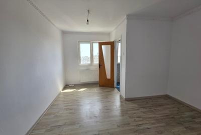 Titan, Postavarul intersectie B-ul 1 Decembrie 1918, stradal, vedere spate - 10