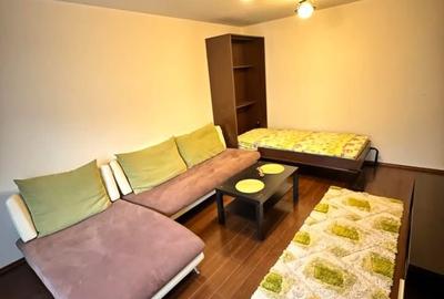Apartament mobilat modern etaj1 zona Cozamin - 1