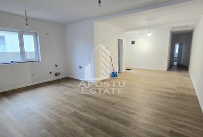 Jumatate de duplex pe parter cu 3 camere si 2 bai, Sag, Timis - 1