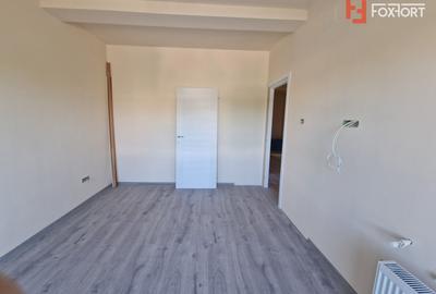Duplex de vanzare cu 4 camere, Mosnita Noua - 6