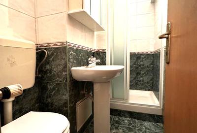 4 CAMERE 1991 5/7 UNIRII CASA POPORULUI MONOLIT CU VEDERE LA FANTANI MOBILAT - 19