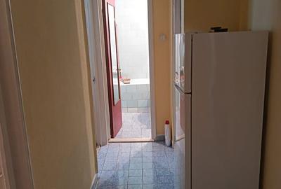 De vanzare apartament cu 2 camere, parter, micro 13 B, 60.000 euro - 2