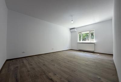 Apartament cu 2 camere decomandat în Soarelui