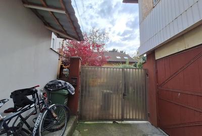 Apartament 4 camere Motilor curte cu 4 familii - 17