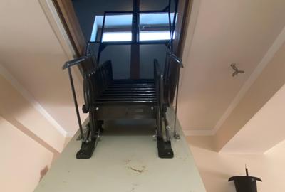 Se vinde URGENT Vila 6 camere Otopeni zona 23 August - 19