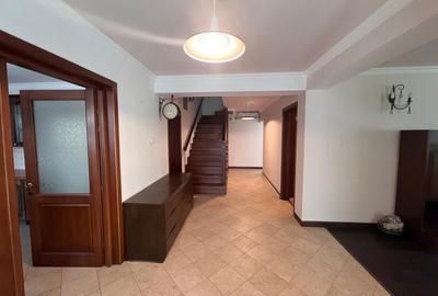 Vilă spațioasă P+1+M, teren 816 mp – Cocani, Crevedia |Ideal rezidență sau firma - 4
