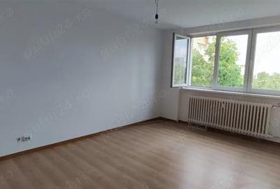 Apartament cu 2 camere decomandat în Berceni