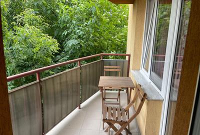 Apartament spatios de 3 camere, str. Bistritei - 10