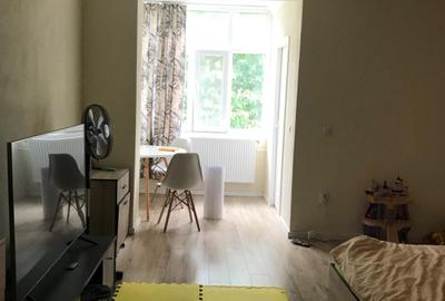 Garsoniera 31 mp| etaj 2| zona Cugir - 1