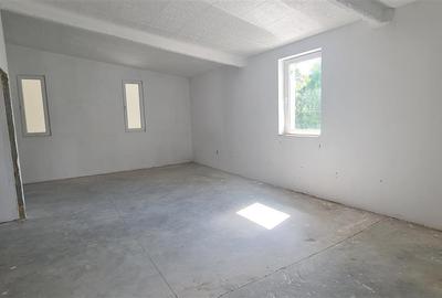 Spatiu 700mp et.1 in zona Aeroport, Arad - 16