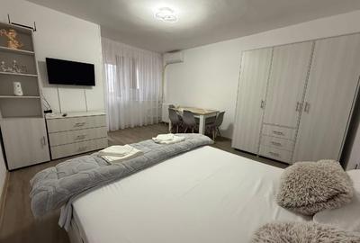 Vând garsonieră brazdă et 5/10,aer condiționat,posibilitate închiriere imediată. - 2