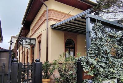 Cafenea restaurant aparthotel, zona de exceptie, in vila renovata integral - 1