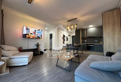 Apartament cu 3 camere semidecomandat, mobilat în Giroc