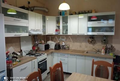 Casă cu 2 camere în Central