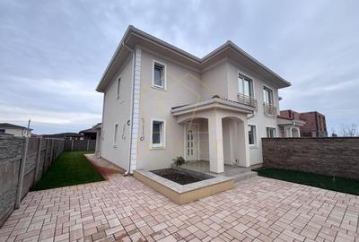 Casă individuală cu 5 camere în Moșnița Nouă