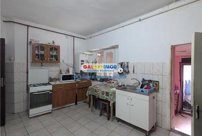 Calea Calarasilor,tot etaj 1  1, supr.util 200 mp,garaj,curte,pod inal - 5