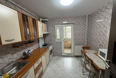 Apartament cu 3 camere, Loc Parcare, Centrala Propie - PROPIETAR - 3