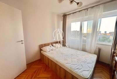 Apartament cu 3 camere, mobilat în Dacia