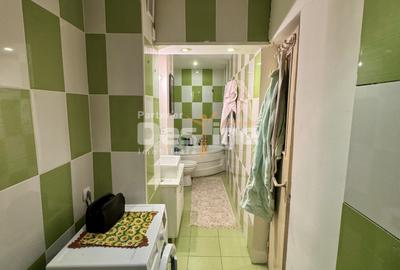 Apartament 3 camere et 1 Ultracentral Simeria - 8