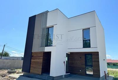 De Vanzare | Vila cu 4 camere | Tunari - 2