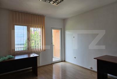Casa de vanzare, cu 9 camere, 308 mp, zona RrM1 - 6
