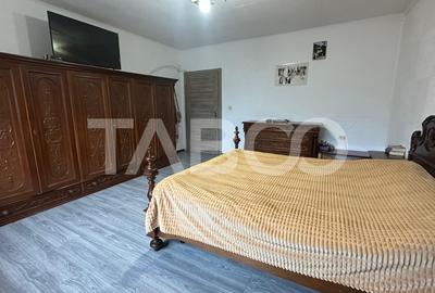Apartament 4 camere  la casa cu curte pivnita zona Lazaret Sibiu - 14