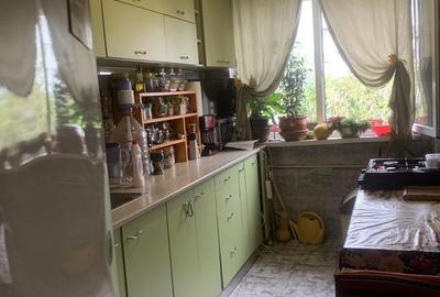 Apartament cu 3 camere în Titan