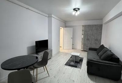 Apartament cu 2 camere decomandat în Parcul Carol