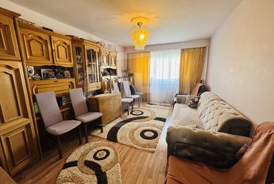 Apartament 2 camere, decomandat, etaj intermediar, zona Intre Lacuri - 2