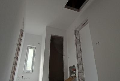 Sanandrei, Duplex pe Etaj, Drum Asflatat, Bucatarie Separata - 16