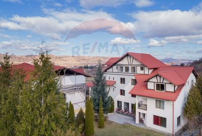 Complex turistic + restaurant la intrare Bran – 47 camere 11.627 mp - 12