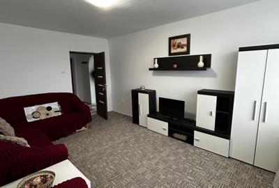 Apartament inchiriere Cornisa - 1