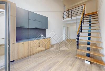 Penthouse 3 camere, bucatarie mobilata, intabulat (52N-L) - 2