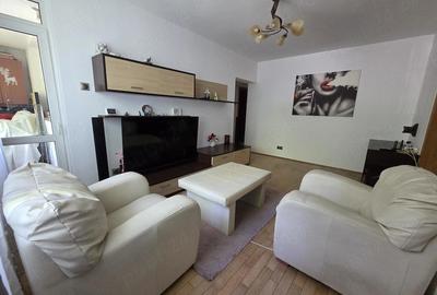 APARTAMENT DE VÂNZARE CU 3 CAMERE IN ZONA PAJURA SEC.1 - 1