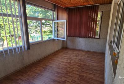 Etaj si demisol zona ultracentrala - 1