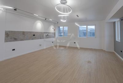 Penthouse cu 4 camere decomandat în Chiajna