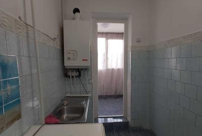 Apartament de vanzare, 2 camere, balcon inchis, 45 mp utili, Sebes - 5