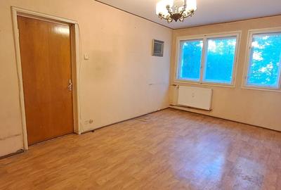 Dristor - Camil Ressu / P-ta Ramnicu Sarat, metrou la 450 m, etaj 2/10 - 2
