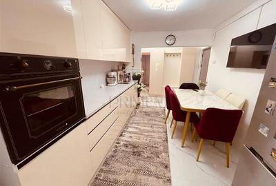 LIPOVEI - PARTER INALT - 3 camere - 2 bai - balcon - centrala proprie - clima - - 5