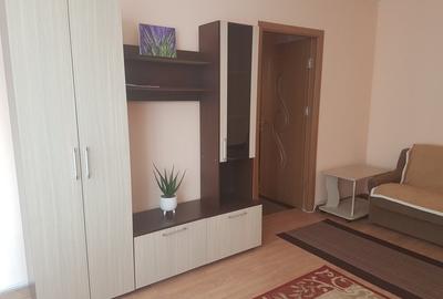 Apartament doua camere, semidecomandat, etaj doi mobilat si utilat, ultracentral - 1